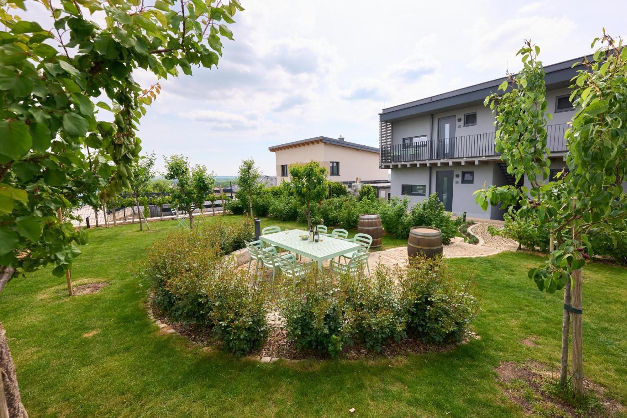 Apartments Vineyard19 Рец Екстериор снимка